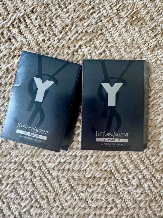 Yves Saint Laurent Other - Lot/2 beauty samples - fresh